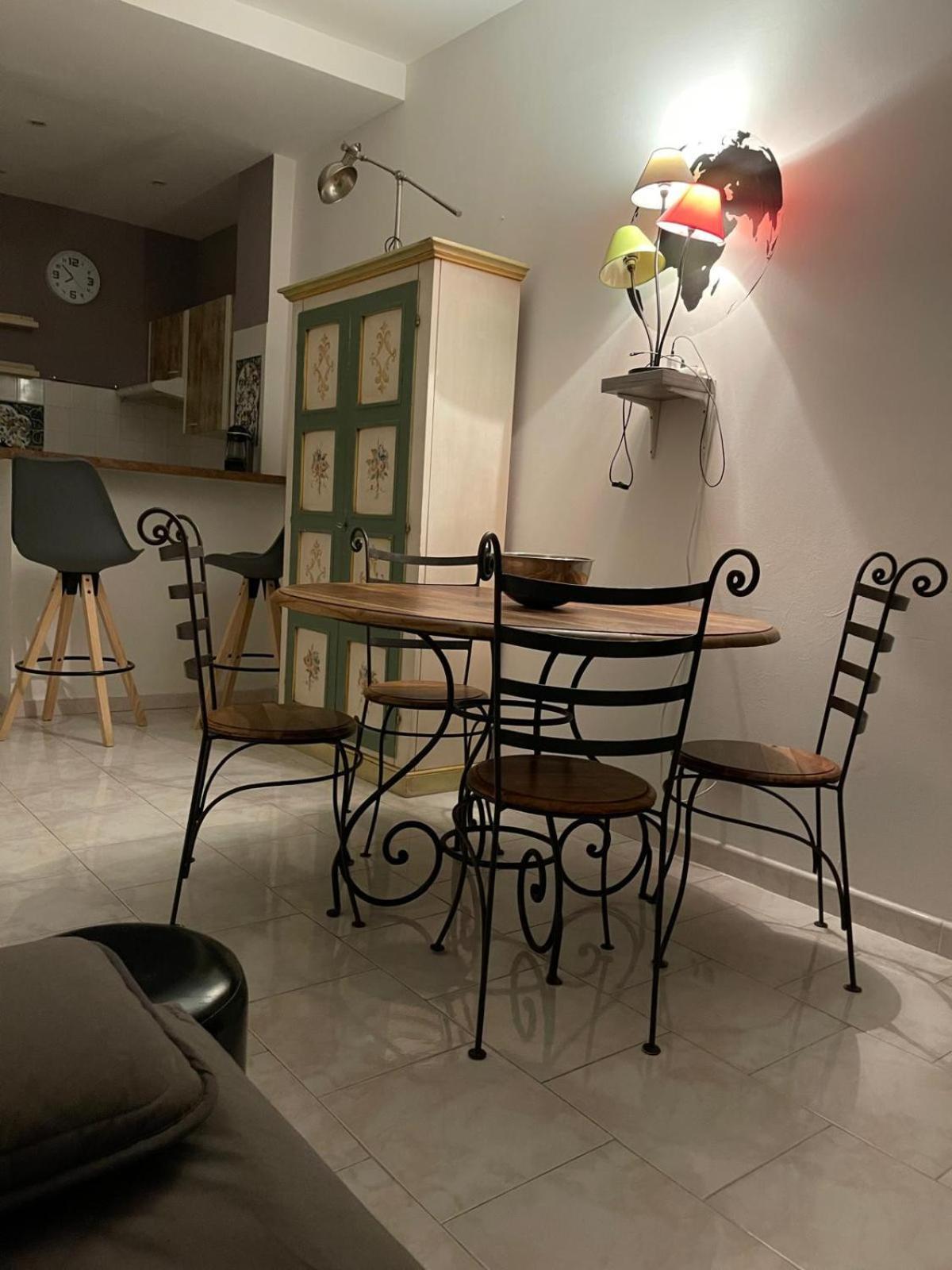 Deloye Fshh Apartment Nizza